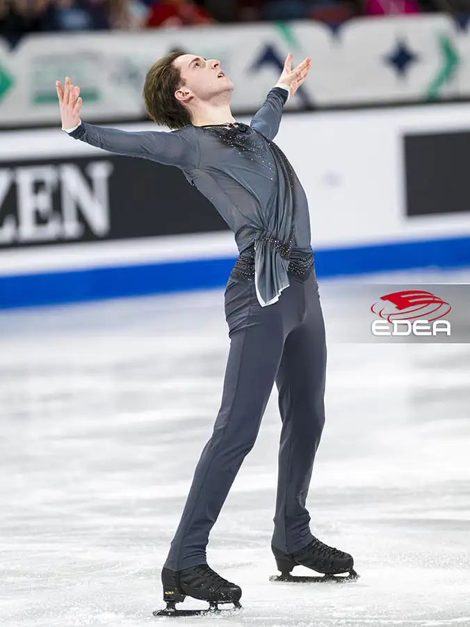 Ice Gallery Skates U.S.